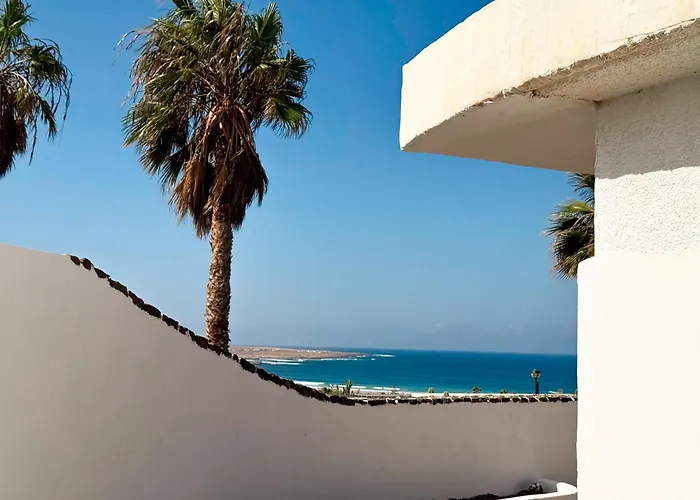 Bungalow Ahul Famara Con Pequena Piscina