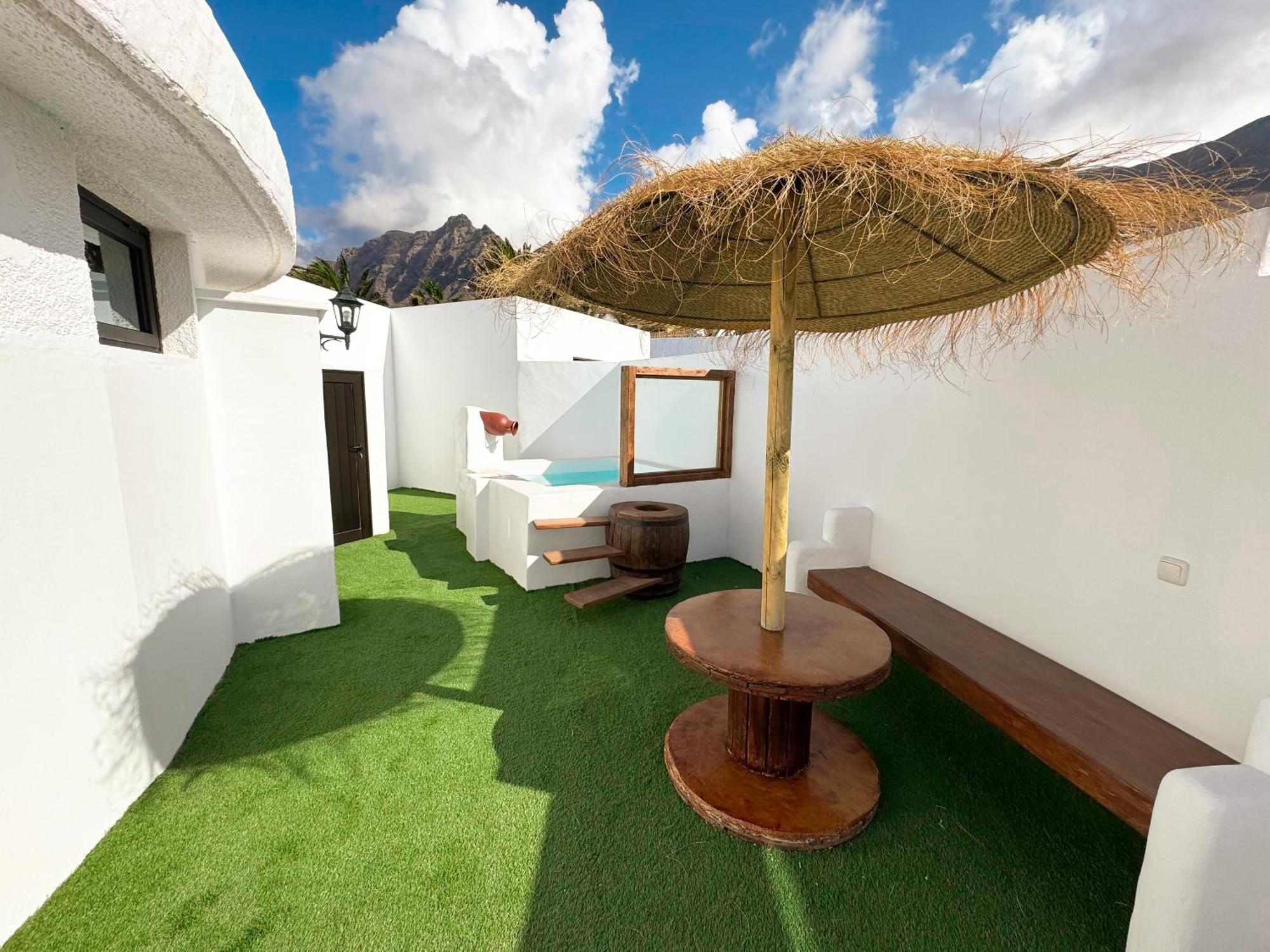 Ahul Con Pequena Piscina Holiday home Famara